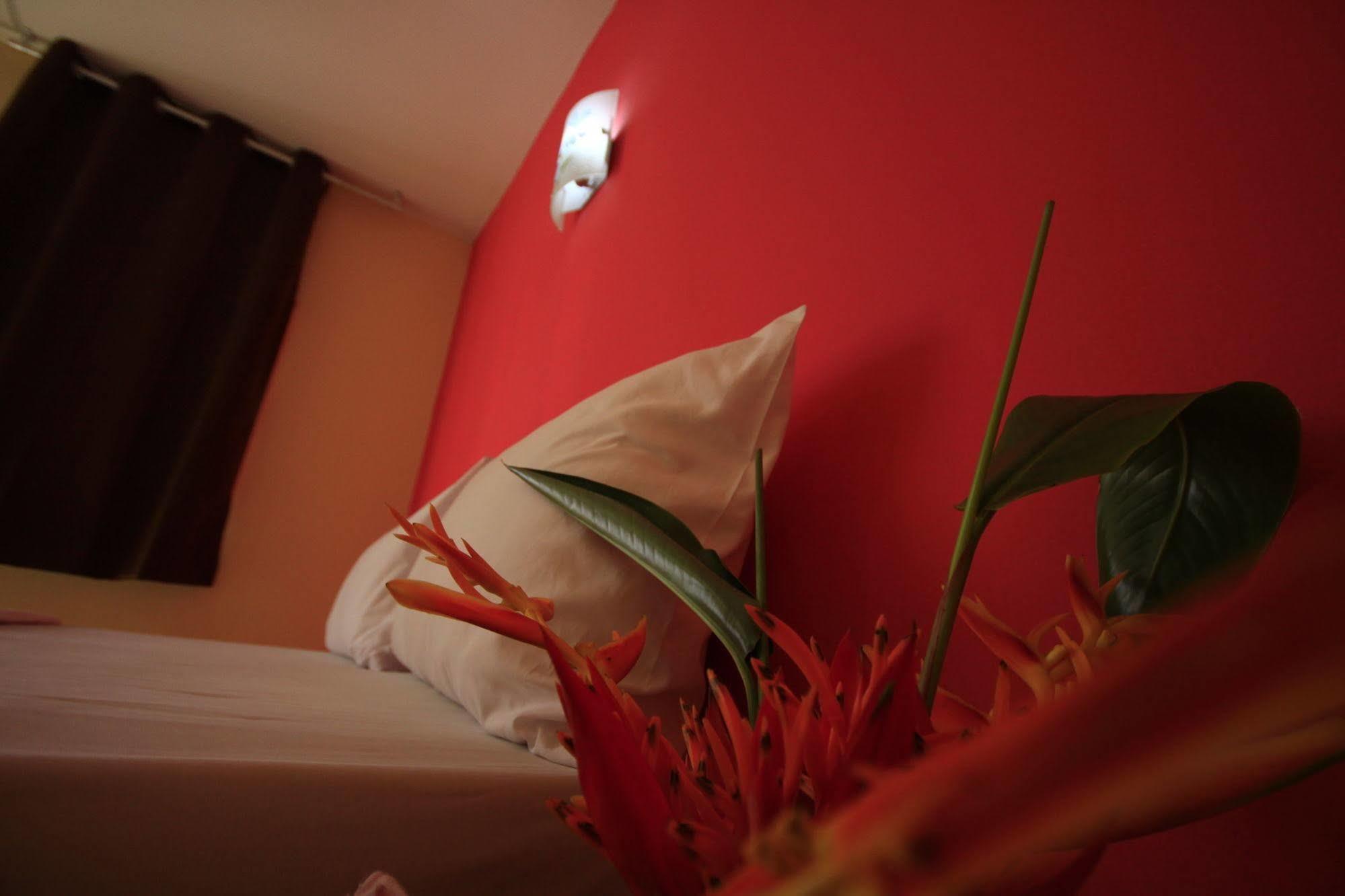 Pongpan House Phi Phi Apartment Exterior foto