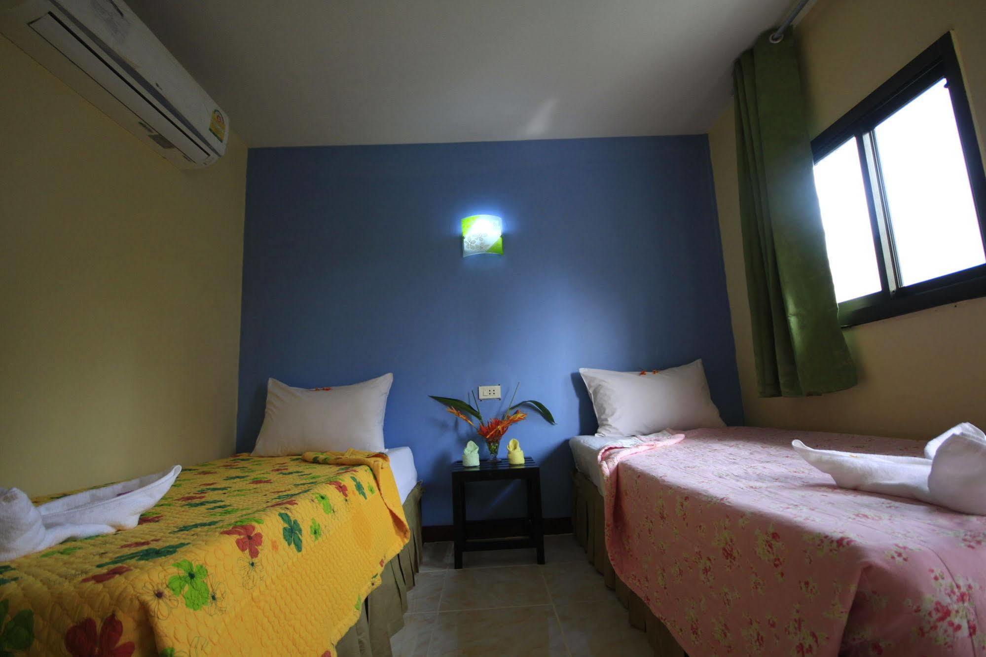 Pongpan House Phi Phi Apartment Exterior foto